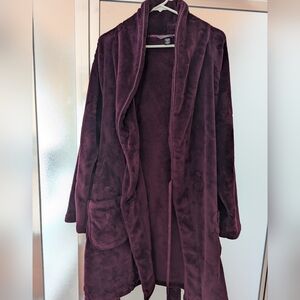 Victoria's Secret Plush Long Robe in Maroon.